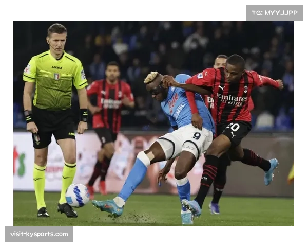 索默侧扑化解赫尔默森远射 国米门将仍有亮眼表现